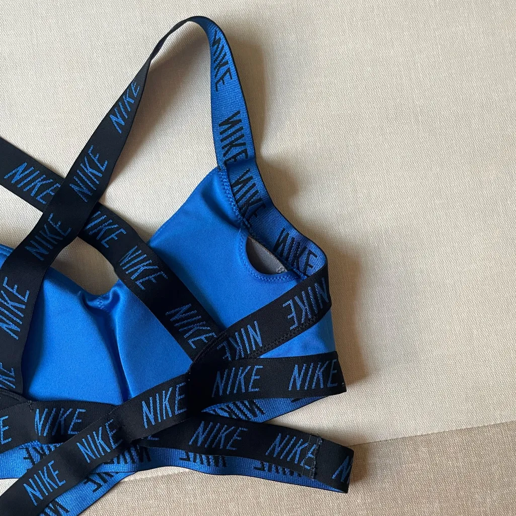 Nike Indy Logo Light Support Sports Bra - Image 8