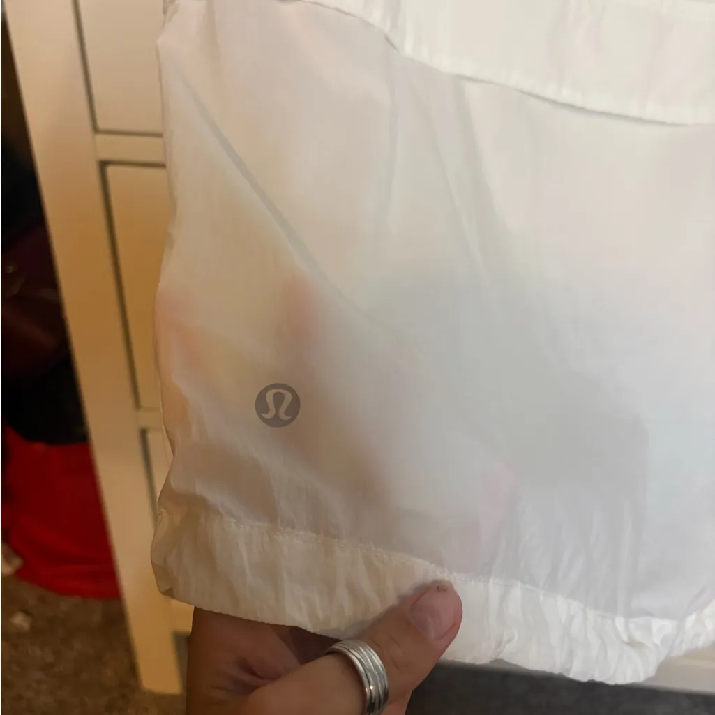 Lululemon Hood Lite Jacket - Image 4