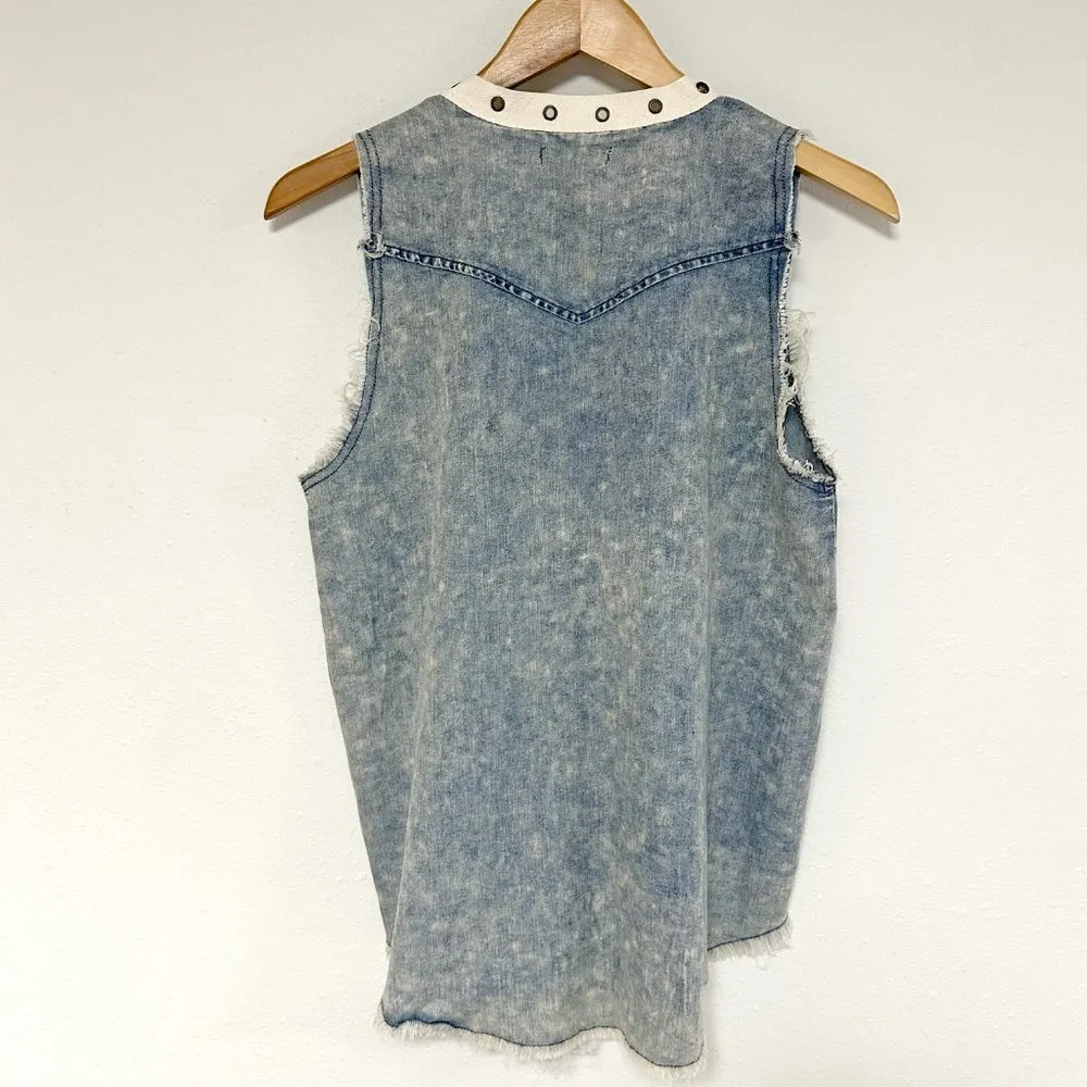 Gilded Intent  Chambray Tank - Image 7