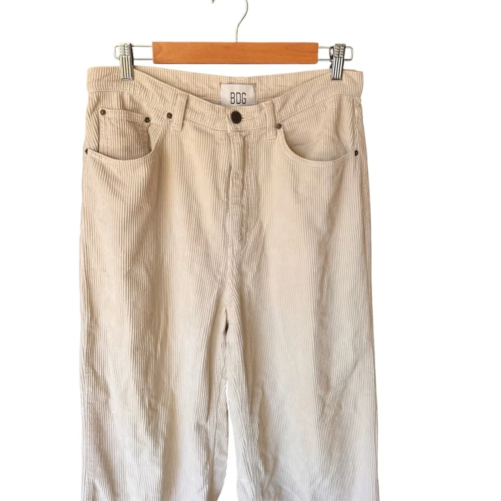 Urban Outfitters - High & Wide Corduroy  Cream Y2K Grunge Wide Leg Pants Sz 31 - Image 3