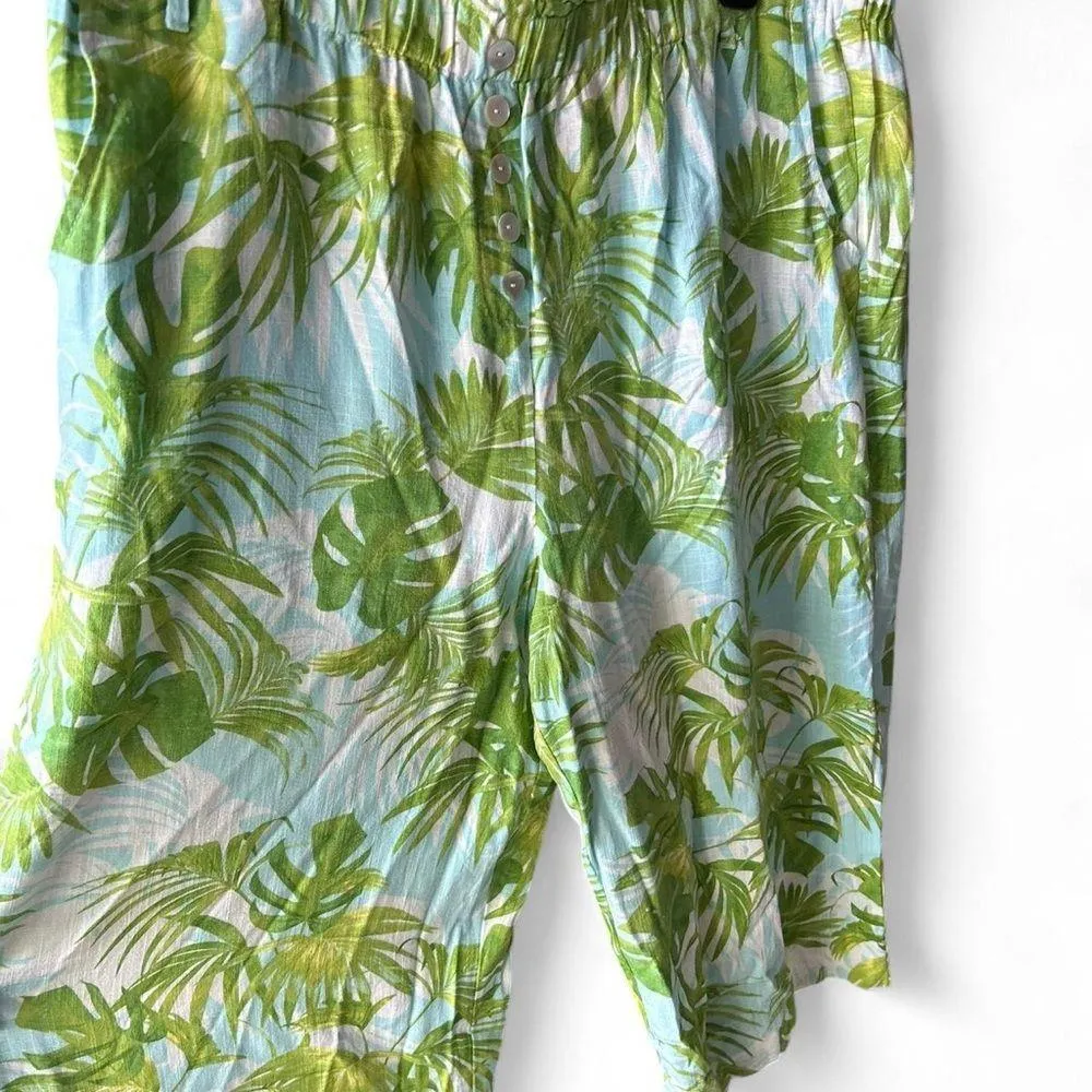 Paradise Palms Linen Capri Pants | Tropical Print | Size XL 🌴☀️ Green - Image 3