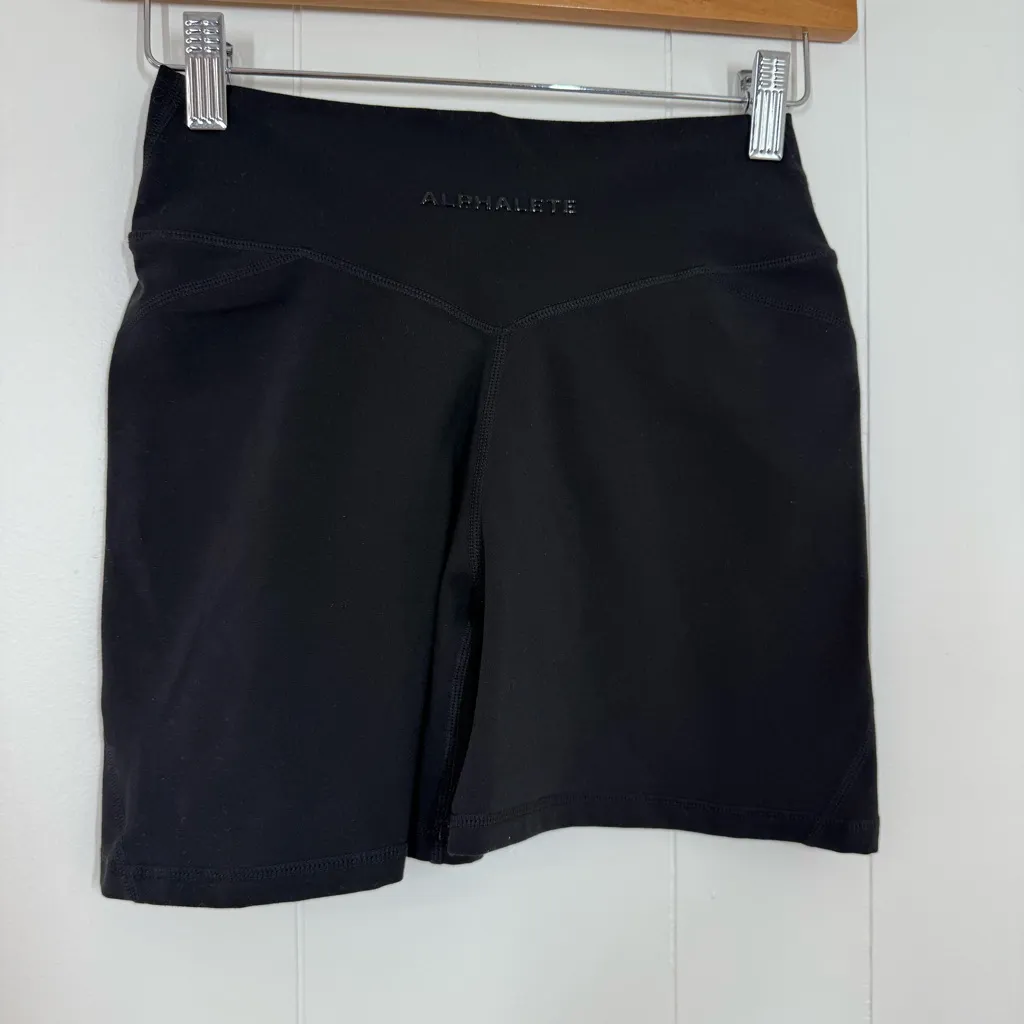 Alphalete Black Wrap Waist Bike Shorts - Image 9