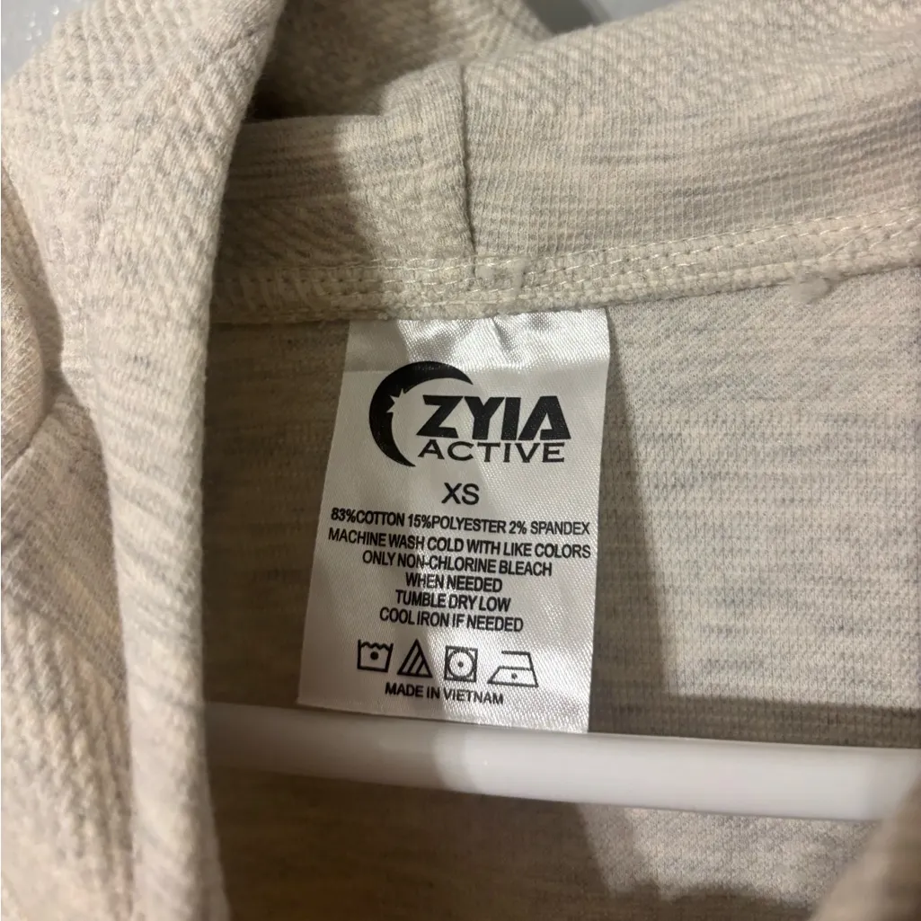 Zyia Sweatshirt Womens Size XS Cream Pullover Hoodie Gym Yoga Training Tan - Image 4