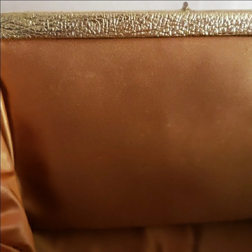 Vintage rare JR Florida gold glam handbag with gold metal handle - Image 6