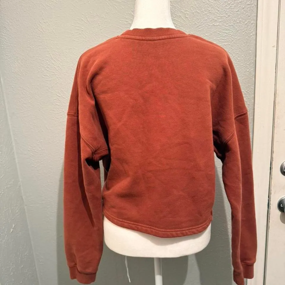 NWOT Vuori Restore Cropped Crew Sweatshirt Cedar Small - Image 3
