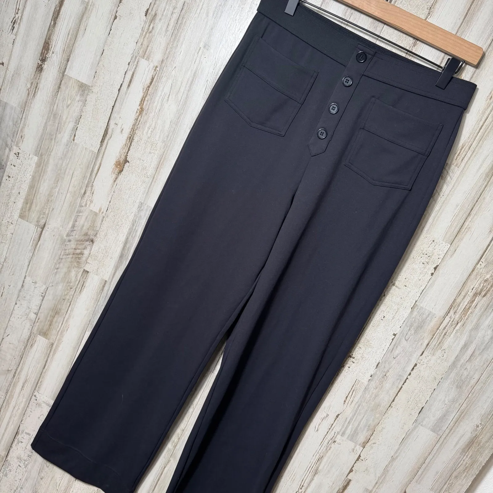 Halara High Waisted Button Pocket Straight Leg Casual Pants Womens Large NEW - Image 1