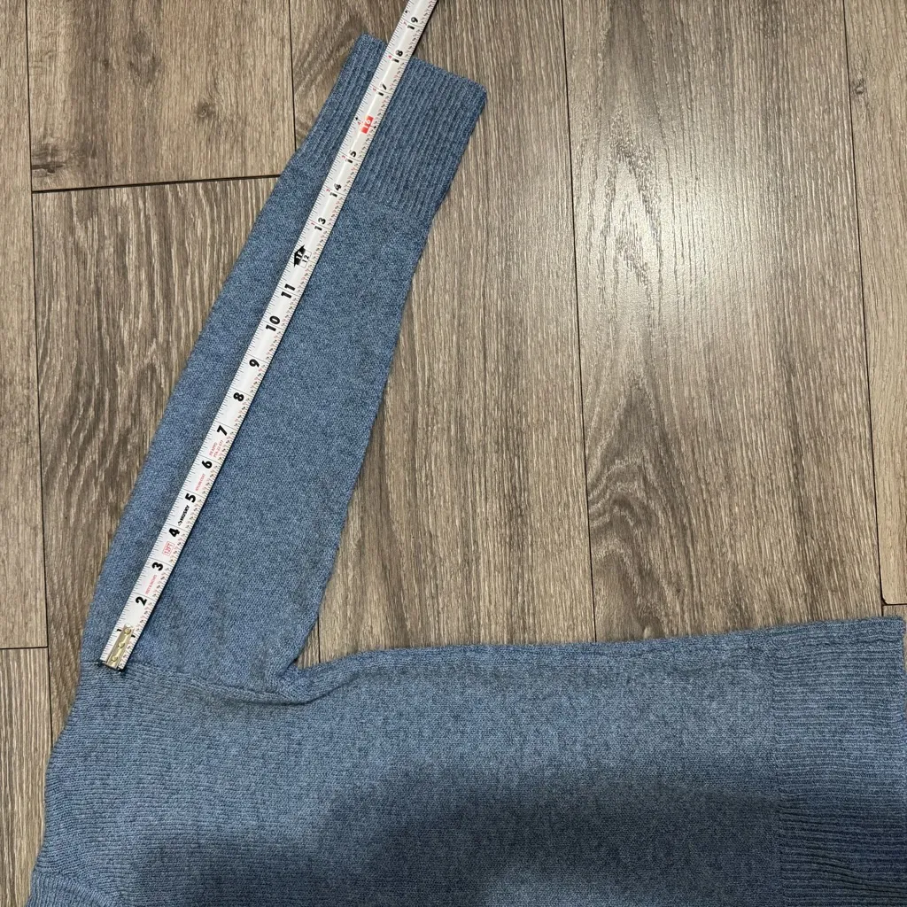 Ellen Tracy Women Light Blue Knit Crew Neck Long Sleeve Relaxed Fit Sweater Sz M - Image 16