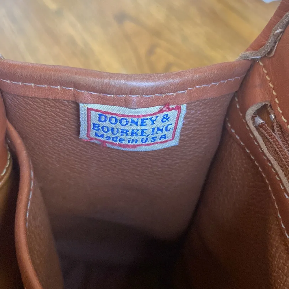 Dooney & Bourke Vintage  purse - Image 8