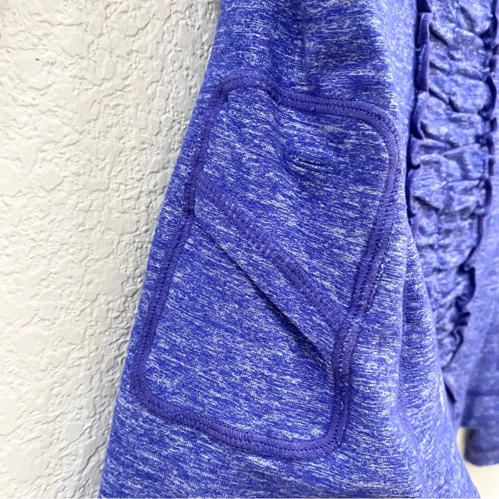 Lululemon Run:Dash Static Long Sleeve Wish Blue Ruffled Back Workout Top Size 6 - Image 12