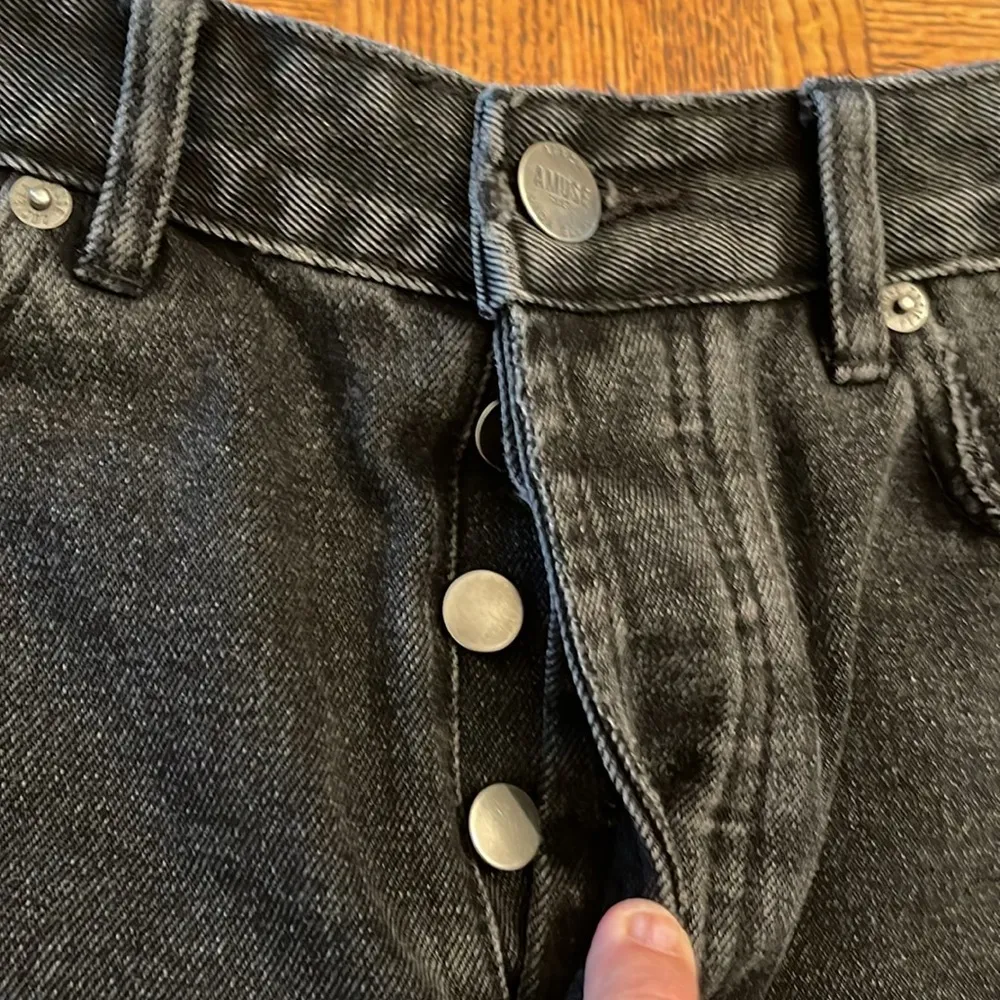 REVOLVE Amuse Society cut off shorts denim black size 26 - Image 2