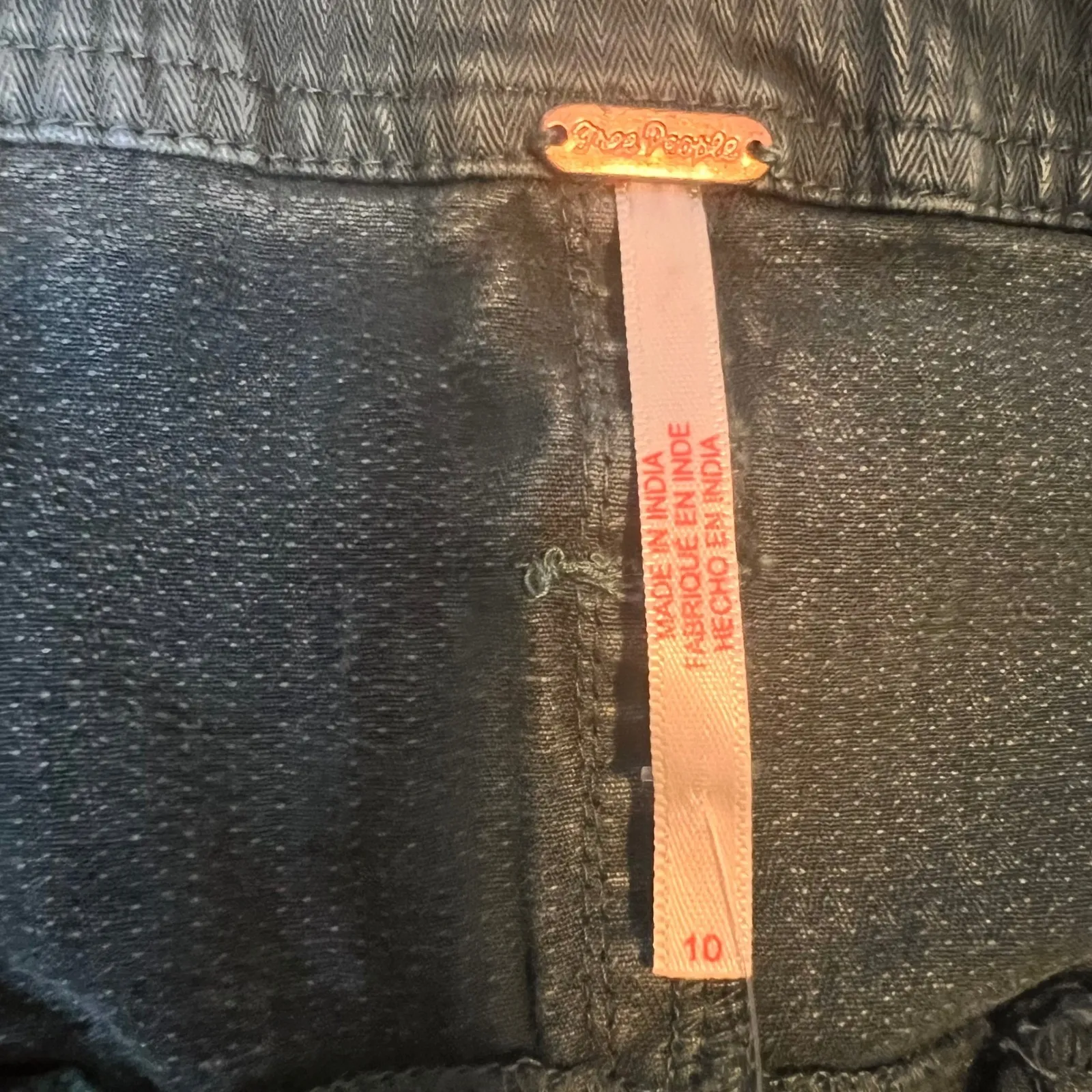 Free People Movement Women's‎ Olive Green Corduroy Shorts Size 10 - Image 2