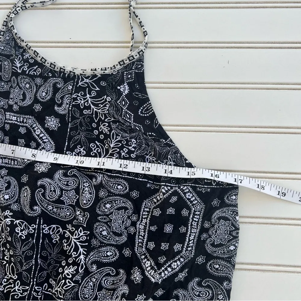 Paisley Black & White jumpsuit Hem & Thread Size Large - Image 8