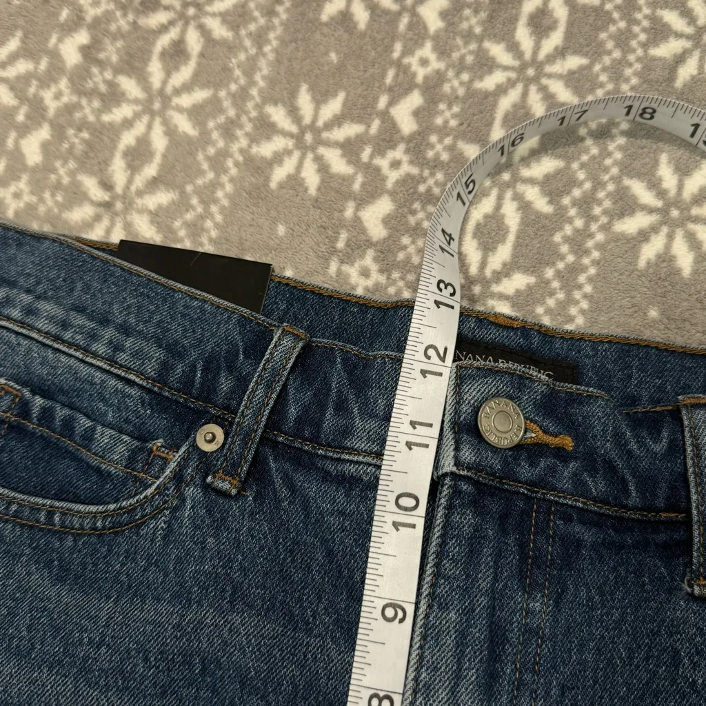 NWT Banana Republic‎ High Waisted Girlfriend Denim Short 4" Size 10/30 - Image 11
