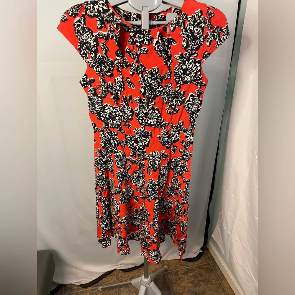 Wallis Floral orange dress with‎ black and white flowers size 6 - Image 2