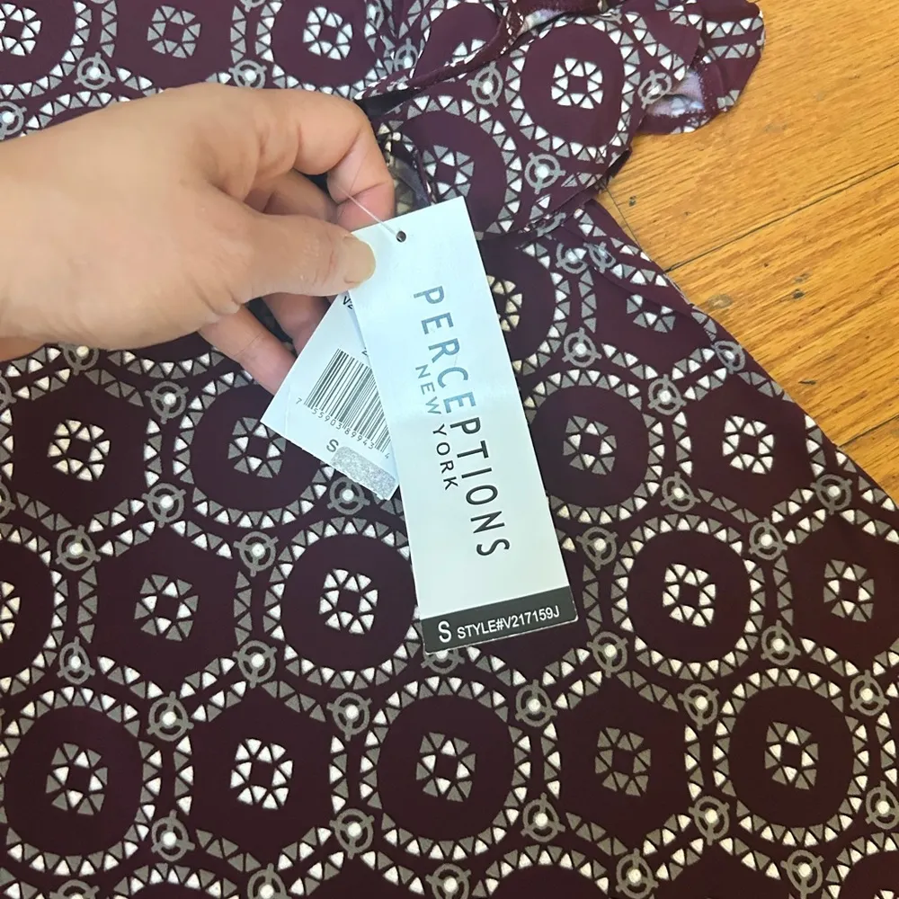 NWT Perceptions New York Women's Burgundy Patterned Dress size S - Image 4