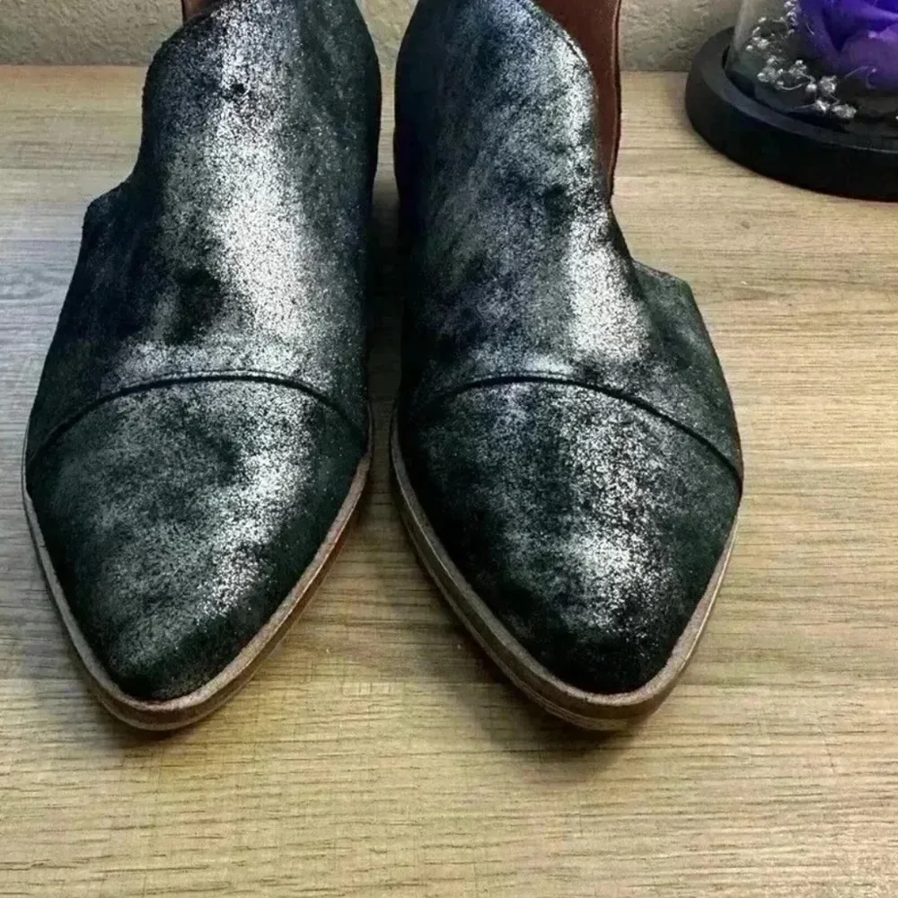 Free People Royale D’Orsay pointed toe Flats Metallic Onyx Silver leather - Image 3