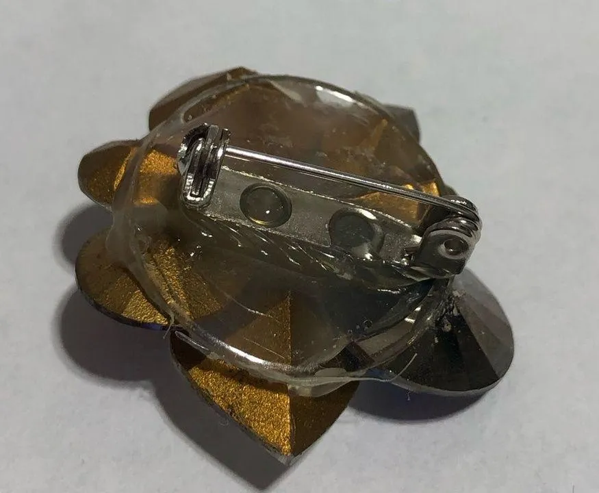 Vintage 80’s Swarvoski Crytal purple blue cluster Luxe brooch..Comes with box. - Image 4