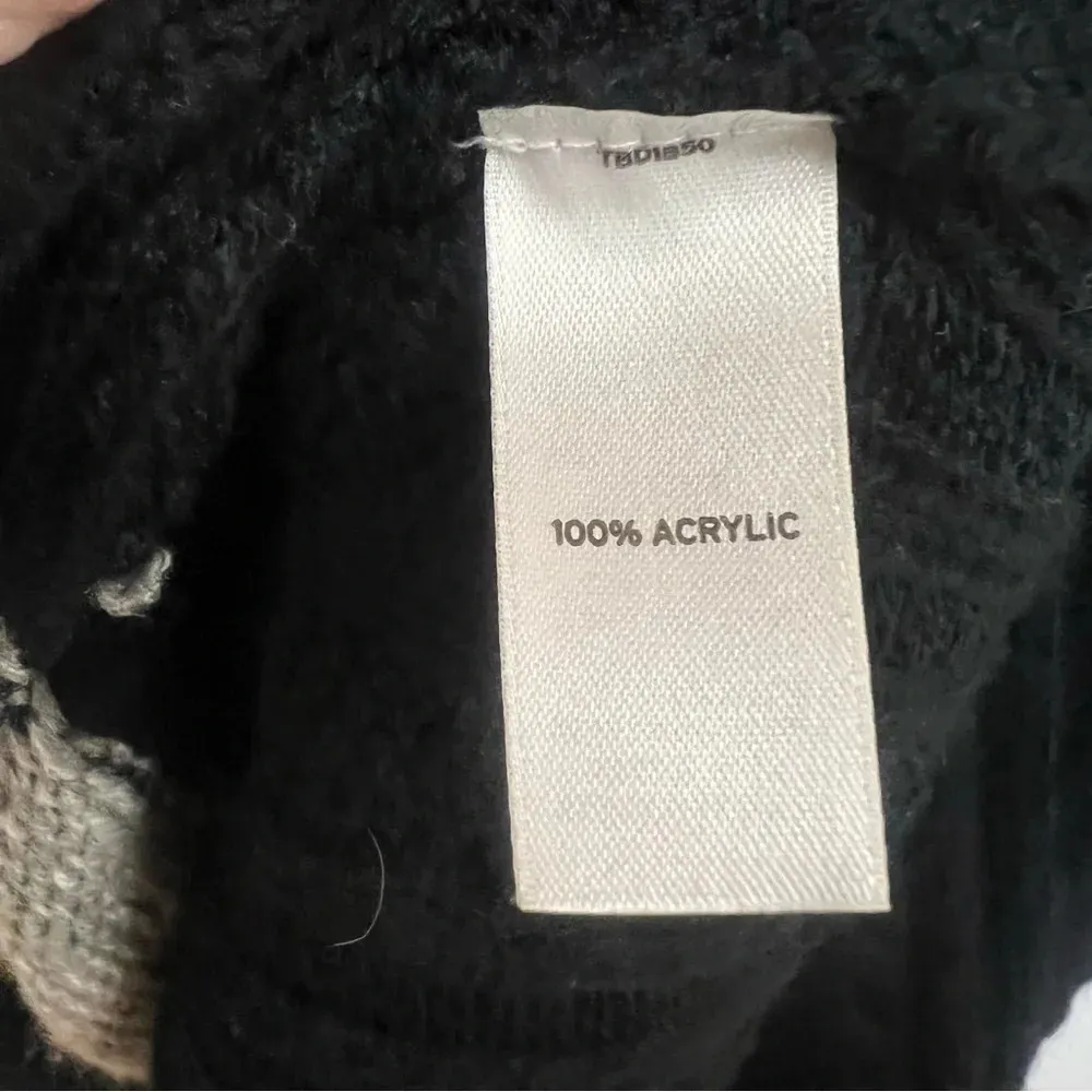 Patchwork Sweater Cape Poncho with Armholes one size - Image 7