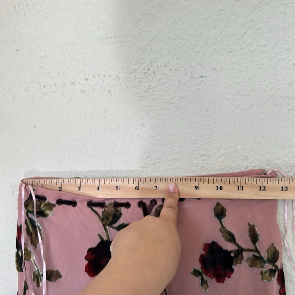 HOUSE OF CB 'Imaan'‎ Dusty Pink Devore Maxi Skirt NWOT size XS - Image 6