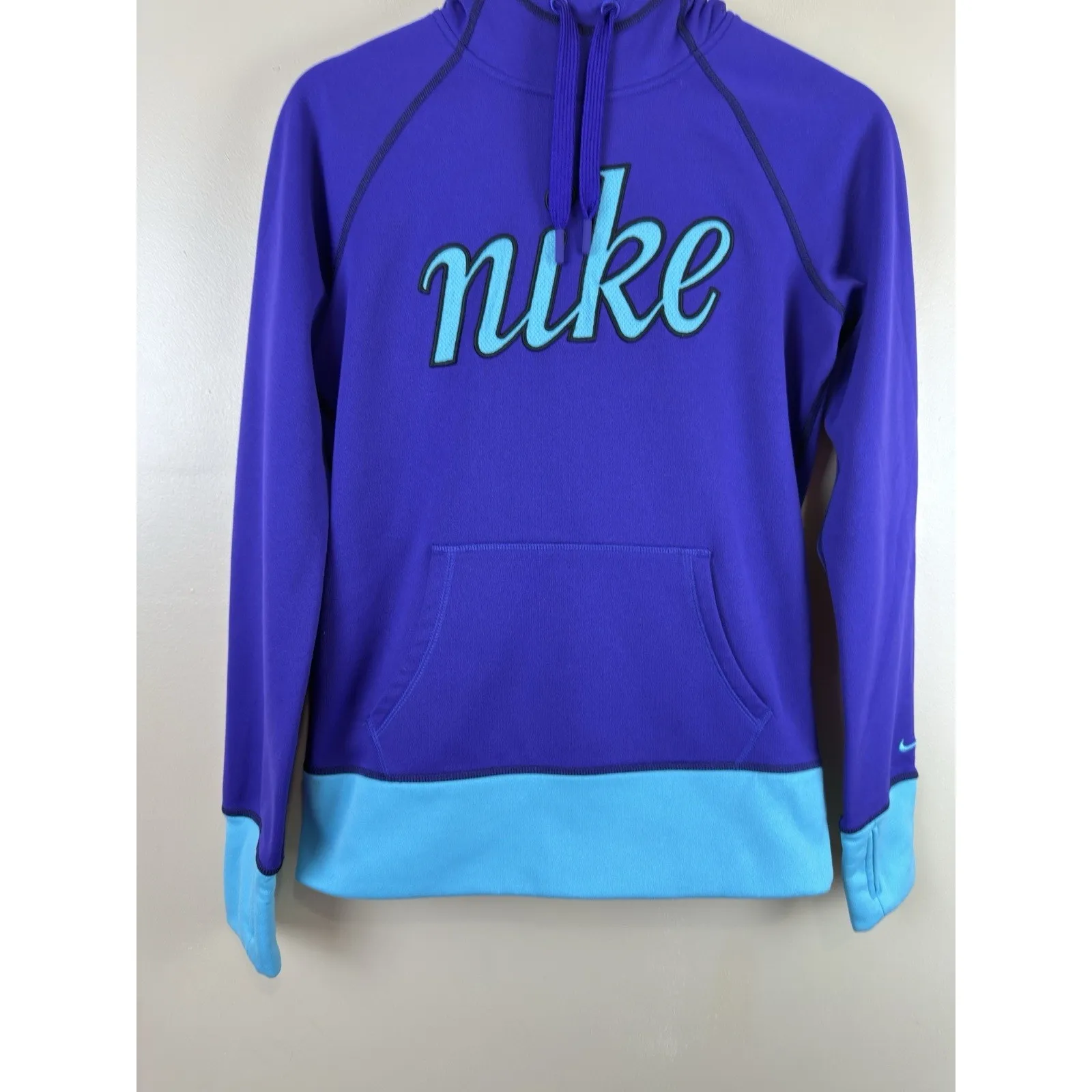 Nike Therma-Fit Purple & Turquoise Logo Pullover Hoodie Size S retro colorful - Image 3