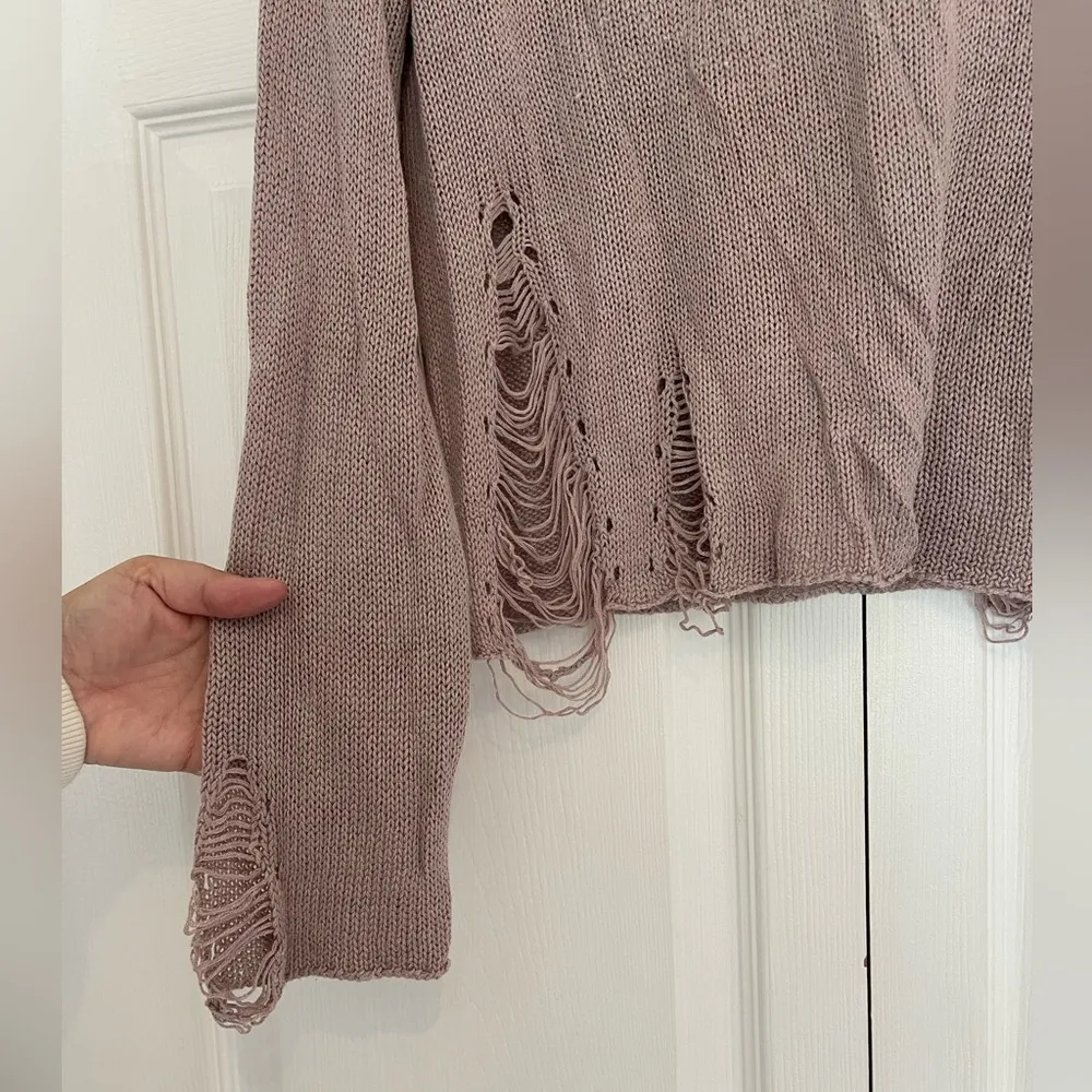 Garage scoop neck sweater distressed lavender size small - Image 7