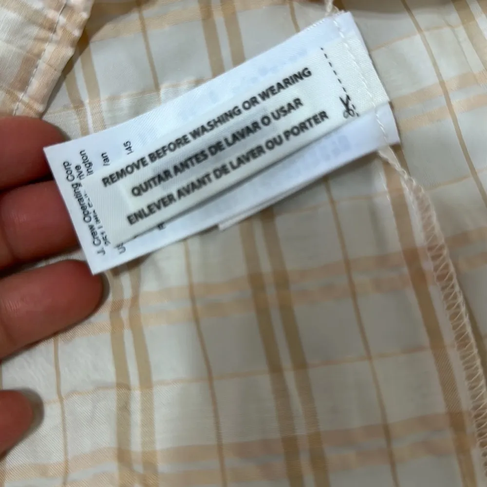 J Crew Plaid Puff Sleeves Top Size 6 NWOT - Image 4