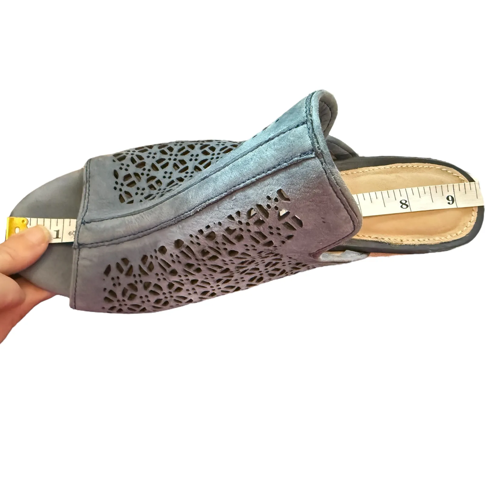 Hush Puppies Blue Suede Perforated Malia Slip On Heeled Mule Size 7.5 - Image 9