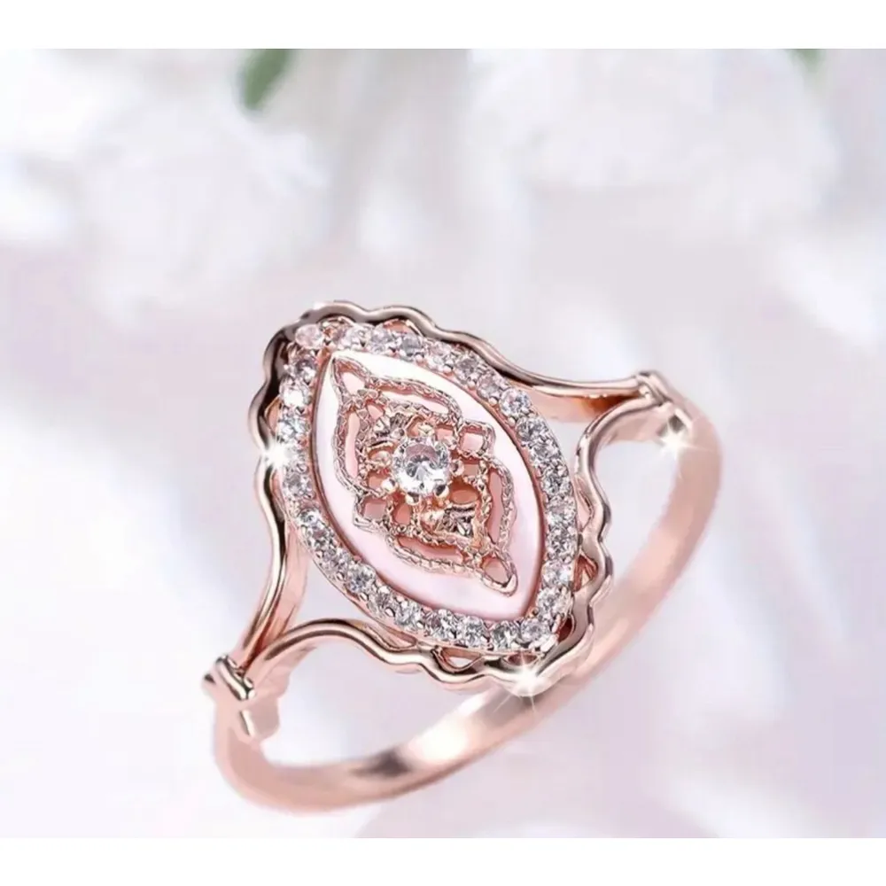 Shiny Zirconia Inlaid Ring Exquisite Flower Design Finger Ring Boho retro size 5 Pink - Image 3