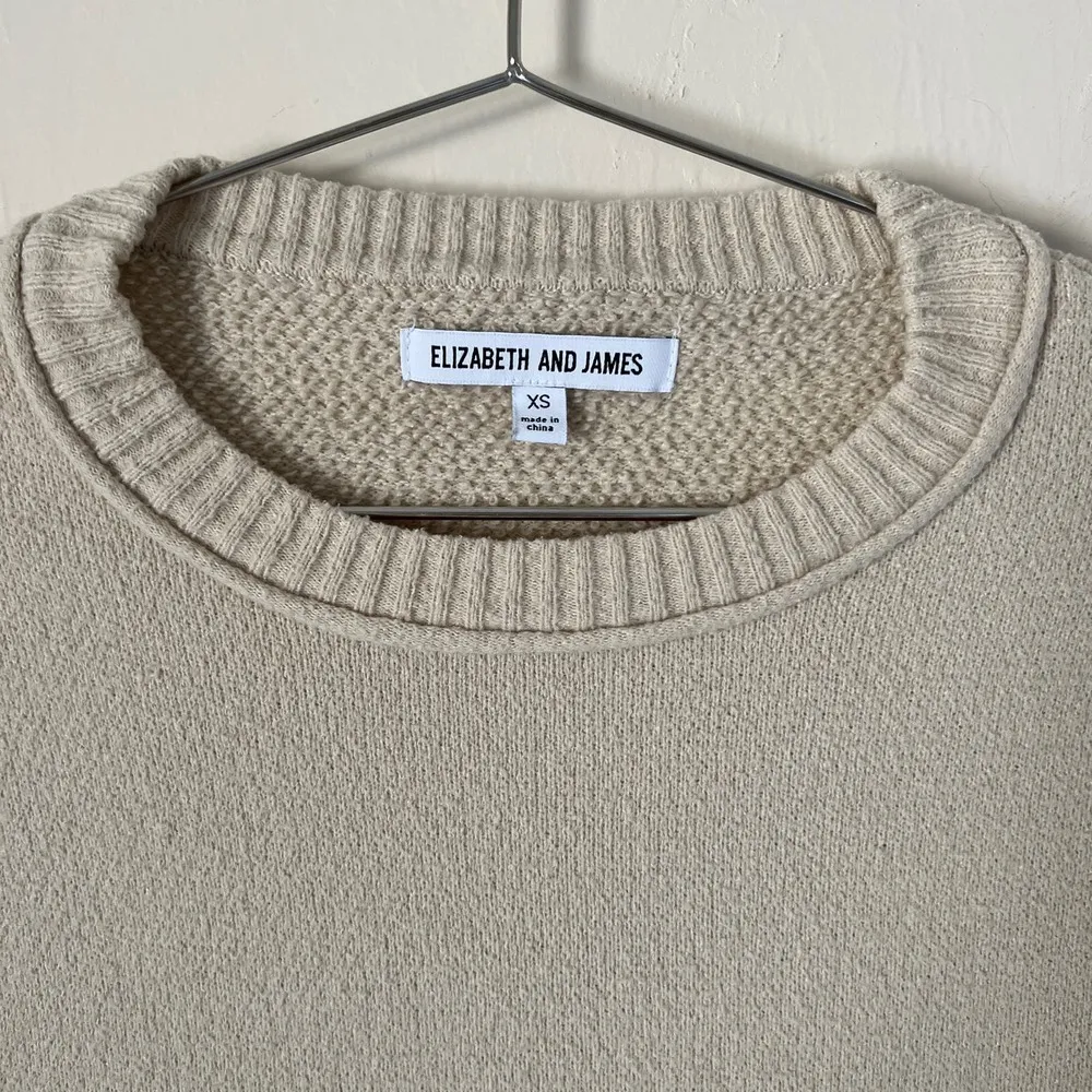 Elizabeth and James Cream Oatmeal Crewneck Cozy Sweatshirt Size XS - Image 2
