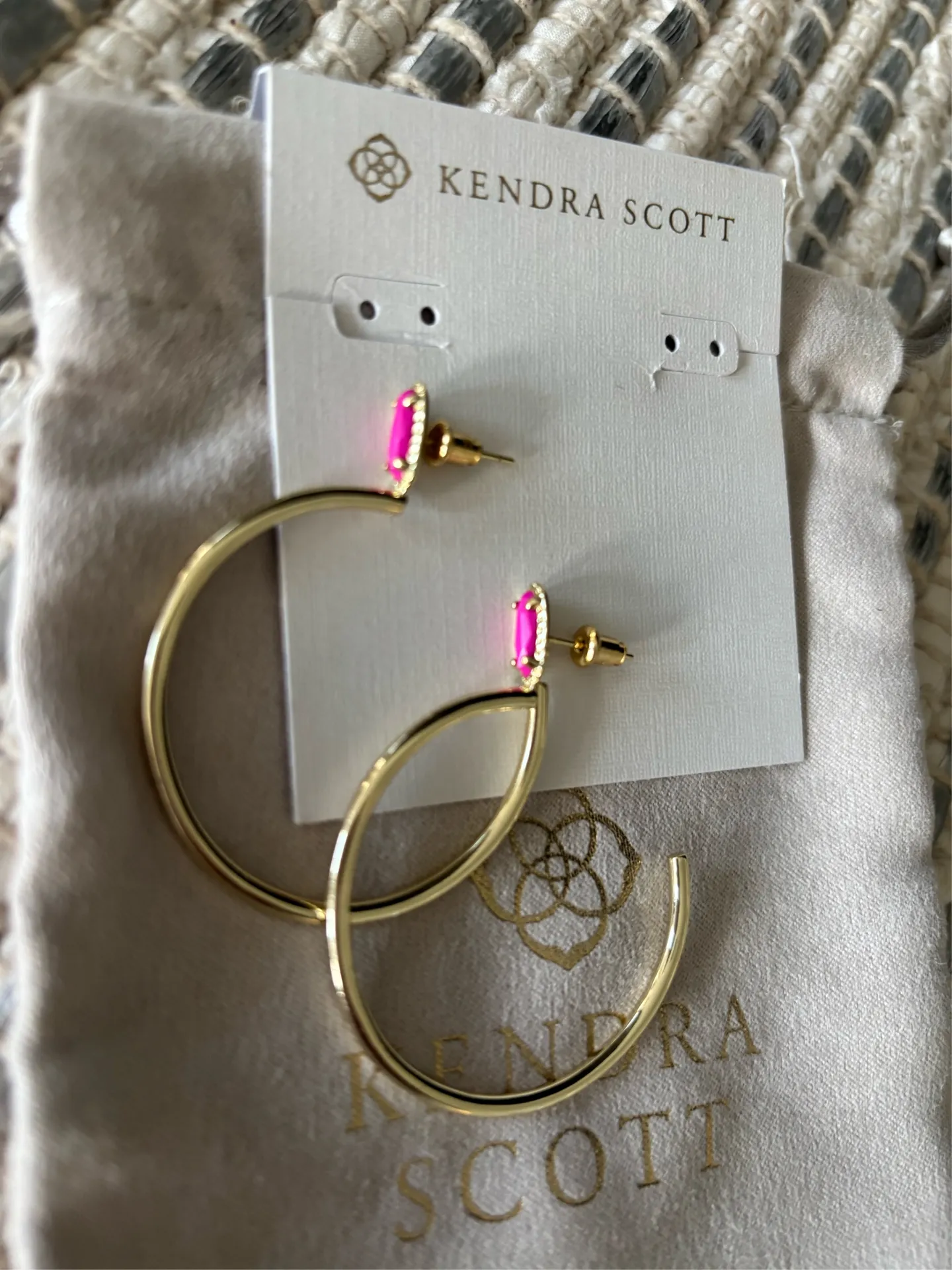 Kendra Scott Gold Hoop Earrings - Image 6
