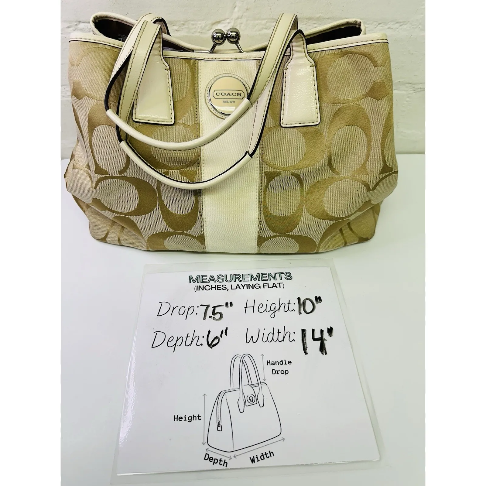 Coach Beige Signature Canvas and Patent Leather Kisslock Framed Carryall Tote - Image 13