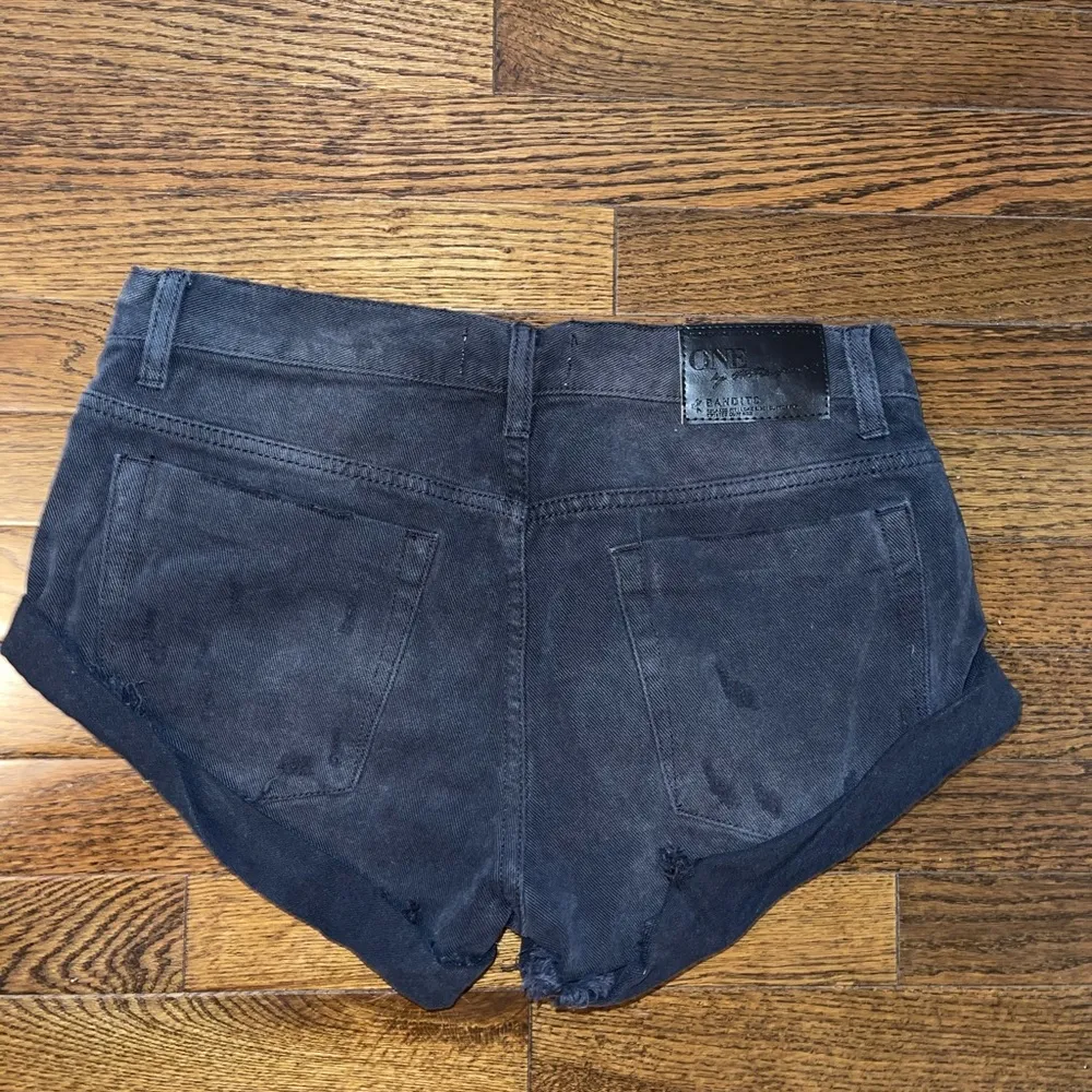 One Teaspoon Black Bandit Jean Shorts - Image 3