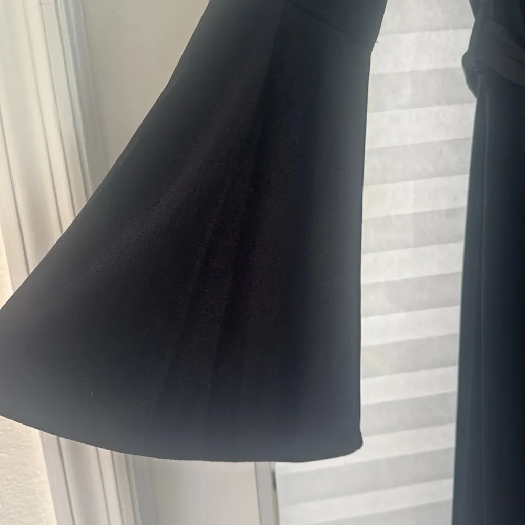 NWT Calvin Klein Black Velvet Wrap Jumpsuit Size 4 bell sleeve - Image 7