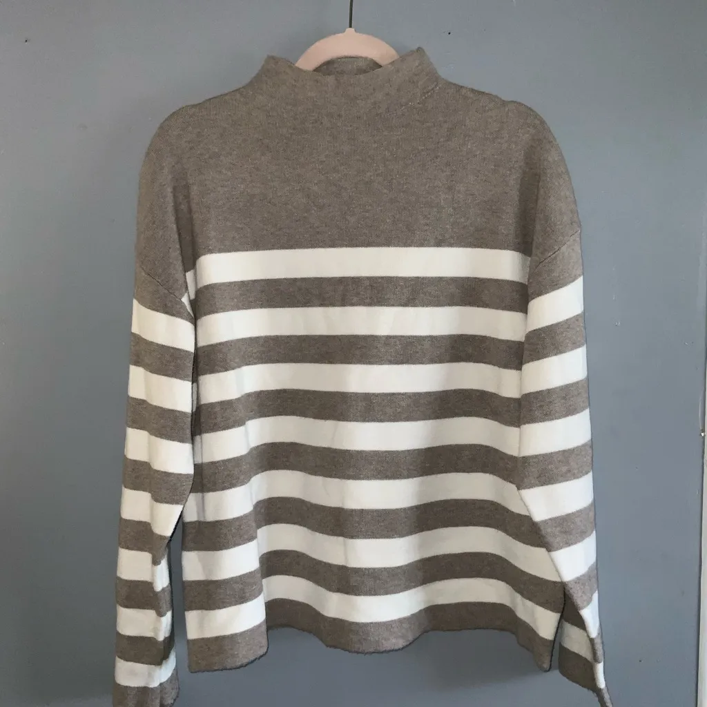 Nicole Miller Tan & White Striped High Neck Soft Knit Sweater XL - Image 2