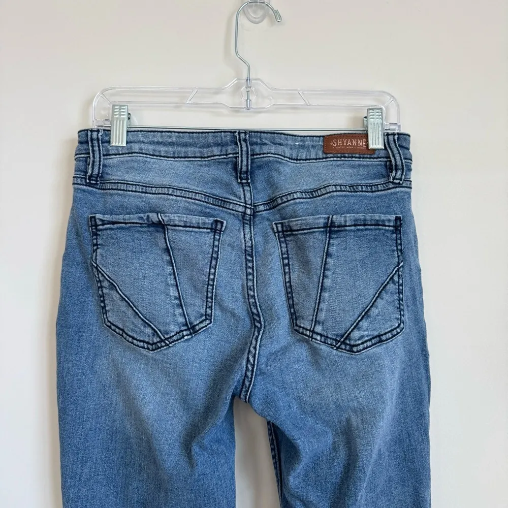 Shyanne Size 30 Distressed Patches Flare Cotton Blend Western Style Jeans - Image 4