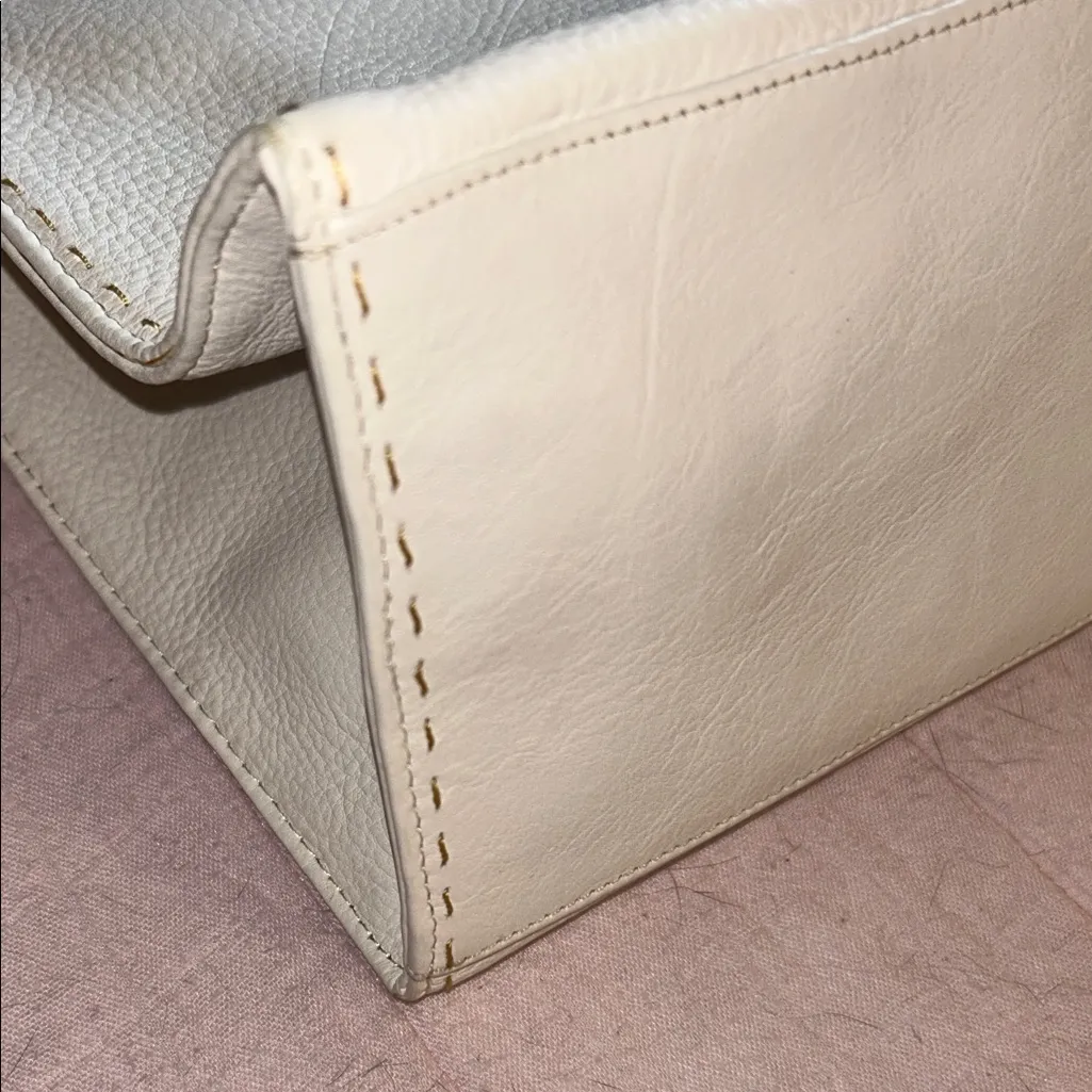 Fossil Cream Handbag with Bamboo Handle & Shoulder Strap - Image 10