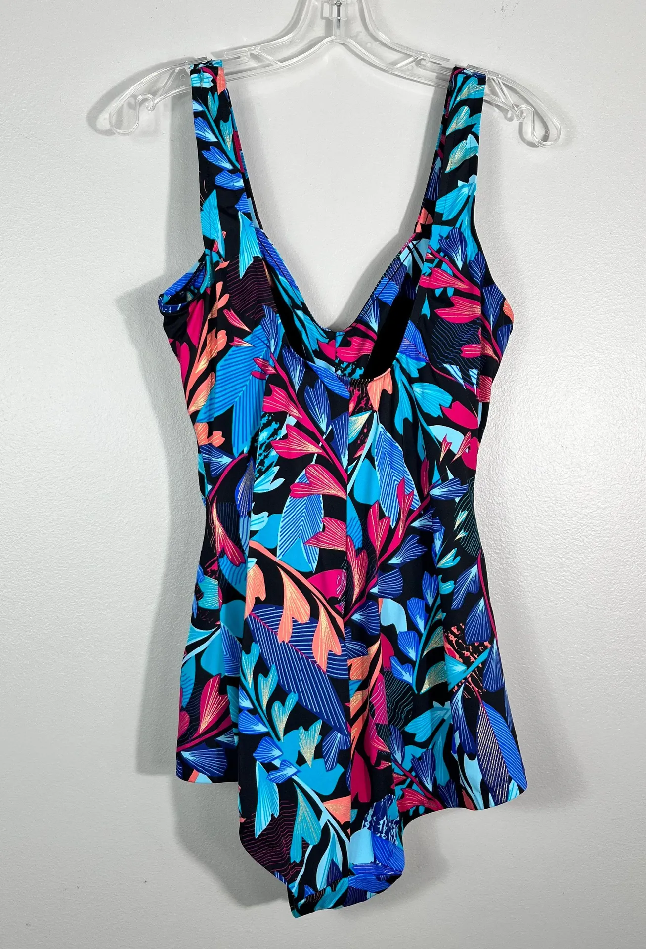 Maxine of Hollywood Colorful Floral Ruched Front One Piece Swimsuit Plus Size 16 - Image 5