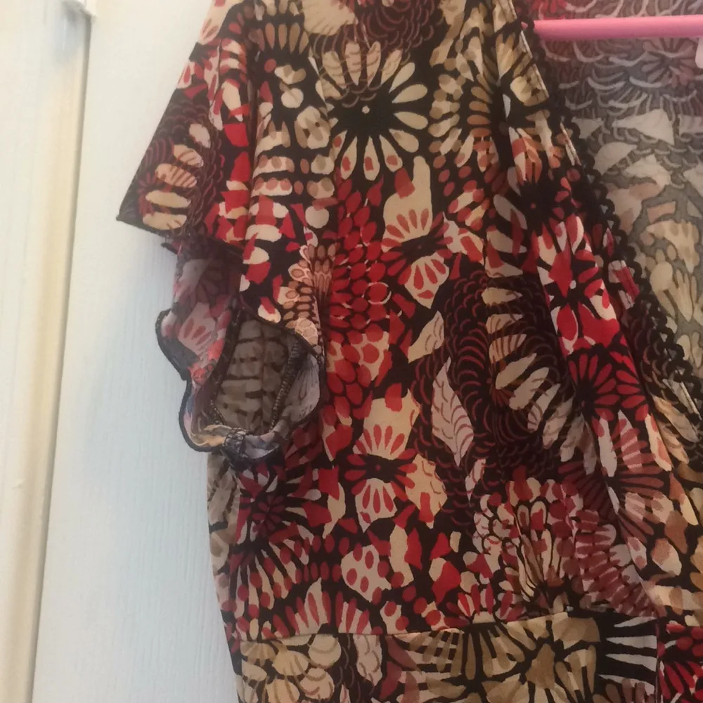 FINAL MARKDOWN Ladies perseption concept Surplice front top large - Image 3