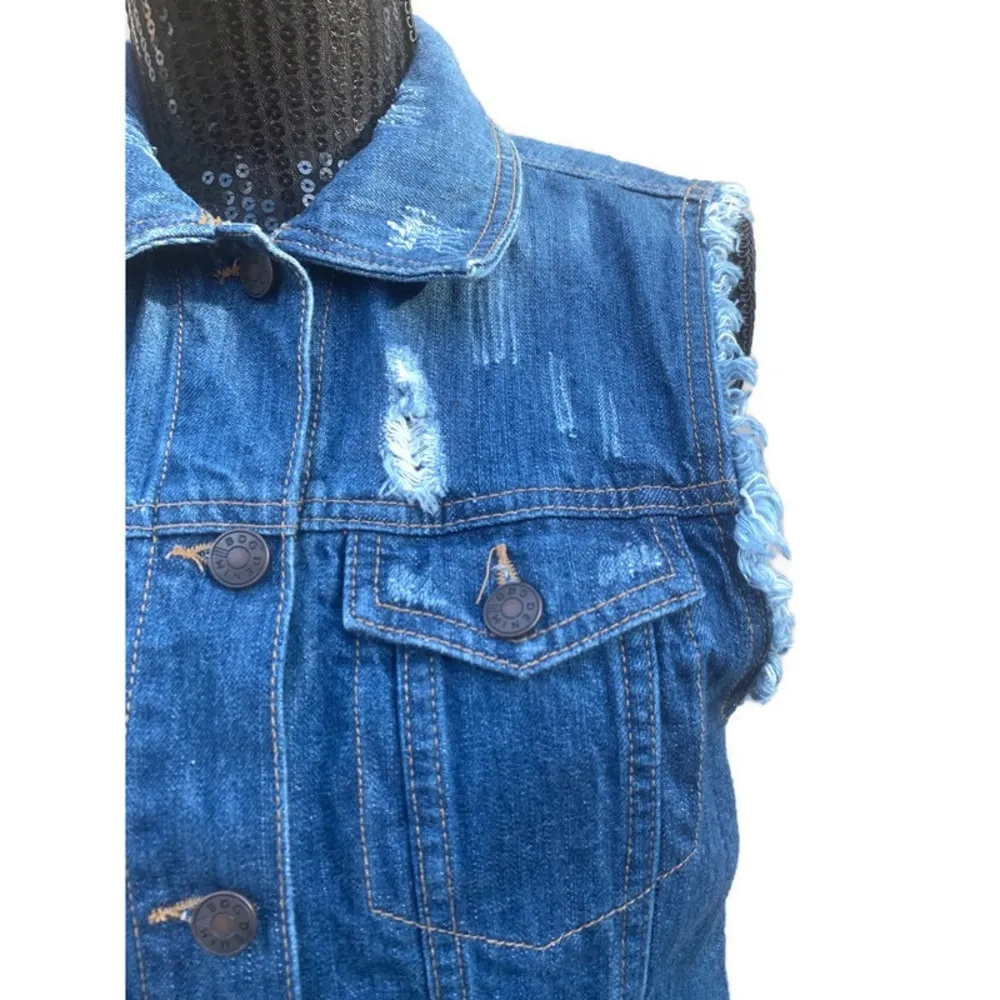💗  Distressed Denim Button Up Vest - Image 4