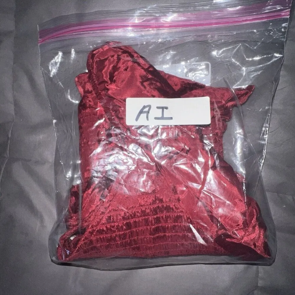 BOG Band Of The Free  LEA RHUBARB SMOCKED CROP TOP Medium Ruffle Red Puff Sleeve - Image 11