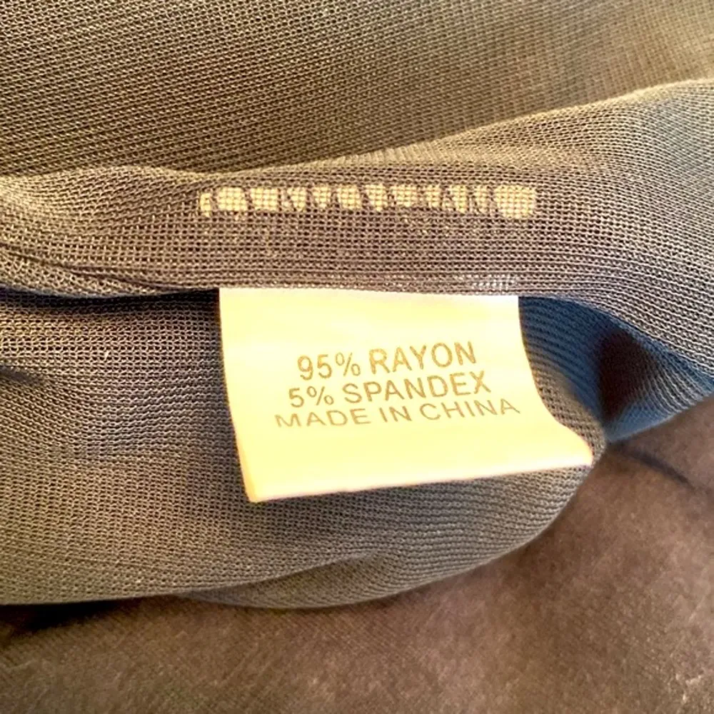 Nic+Zoe|| Black twirly flared lined skirt. Perfect for dancing! - Image 7