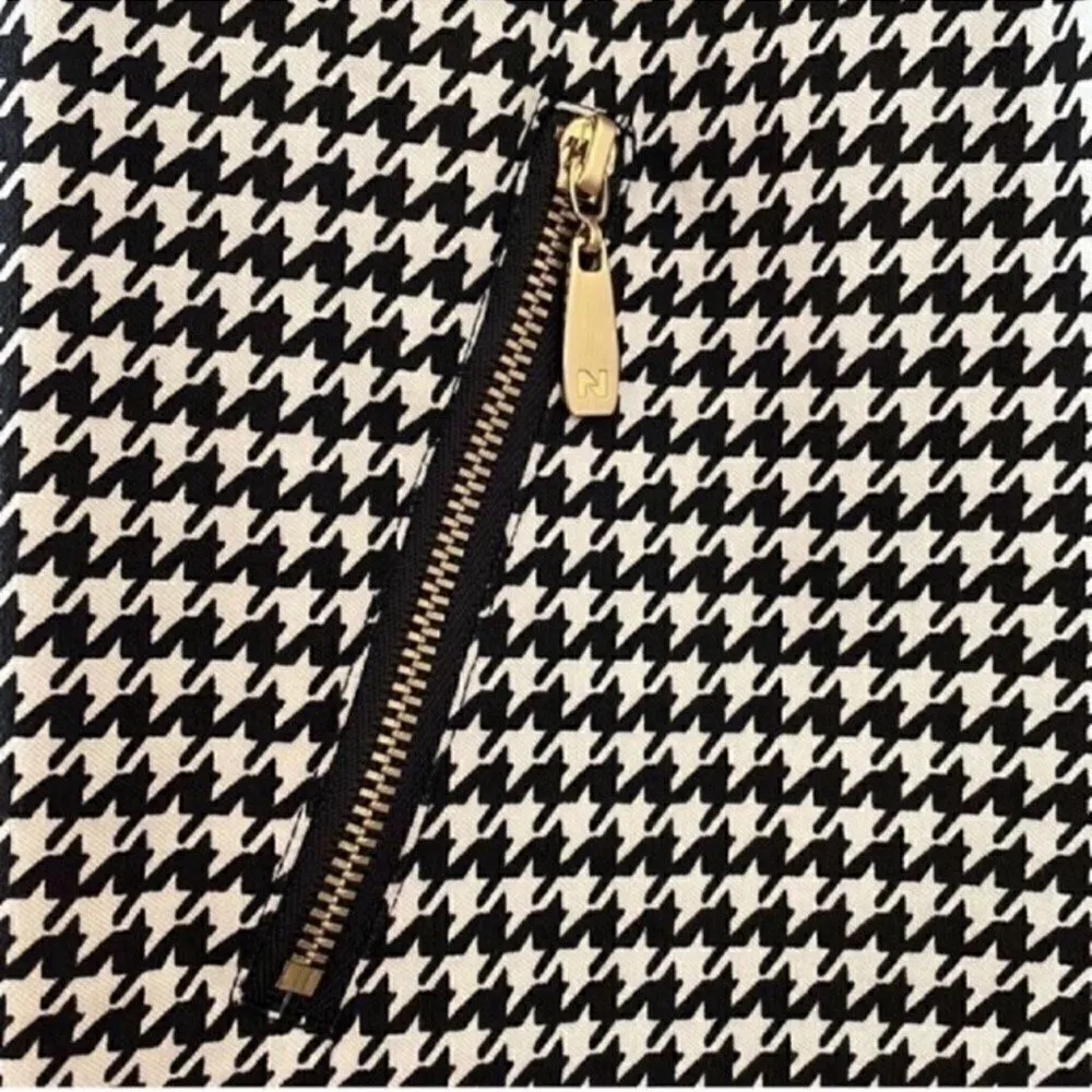 Peter Nygard  Black & White Jacket (Size Medium) - Image 7