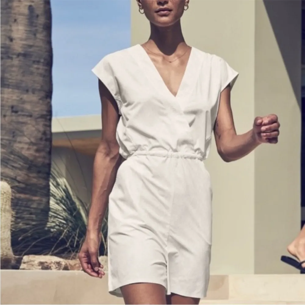 Athleta Marlow Romper XS Pearl White Python Snakeskin Print Elastic Waist - Image 8