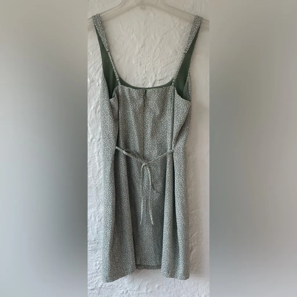 Abercrombie & Fitch 90s Slip Mini Dress, green floral, adjustable straps; size M - Image 6