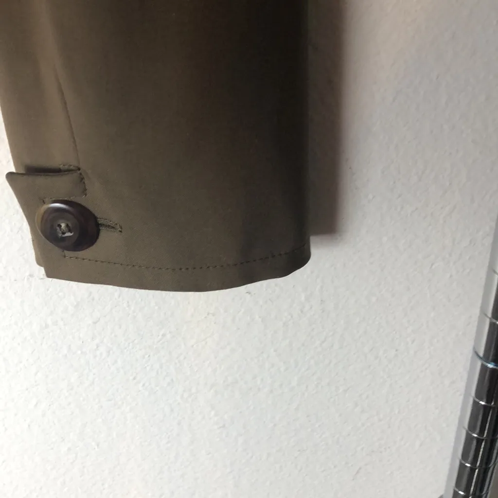 WORTH Dark Olive Green Suit. Size 14 - Image 8