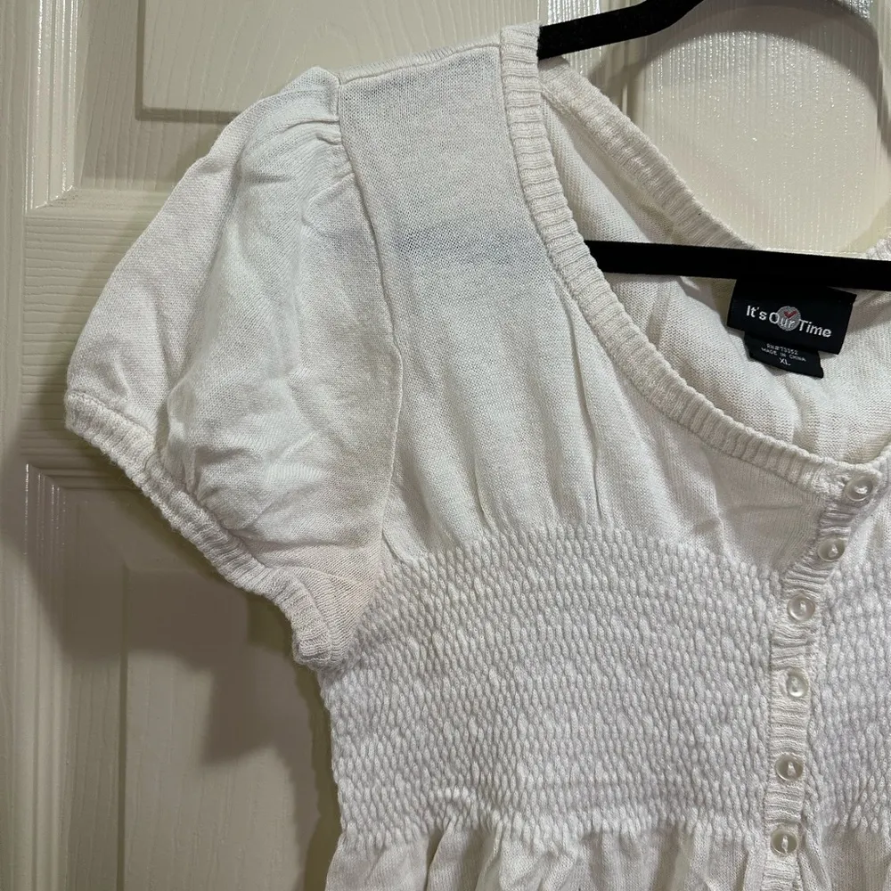 Y2K Short Sleeve Half Button Blouse Cinched Cap Sleeve White Cardigan Size XL - Image 2