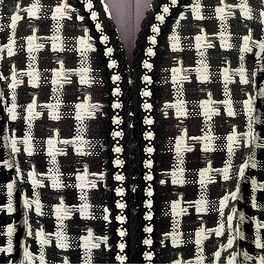 Talbots Petite Black and White Houndstooth Tweed Pearl Trimmed Blazer, Size 8P - Image 4