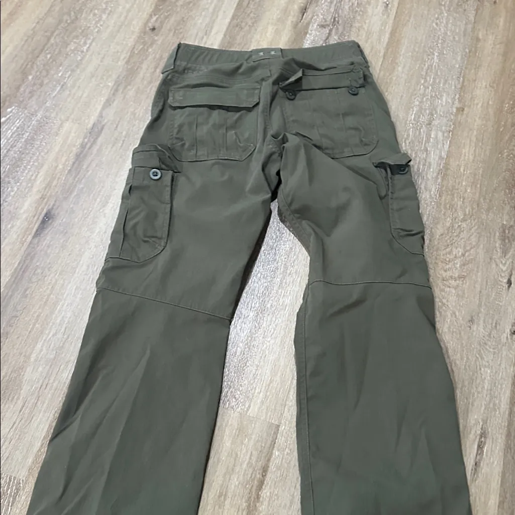 Women’s Hunter green tac pants size 4 - Image 4