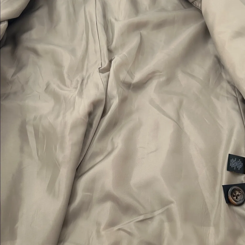 Croft & Barrow Women's Beige Trench Coat - Image 14