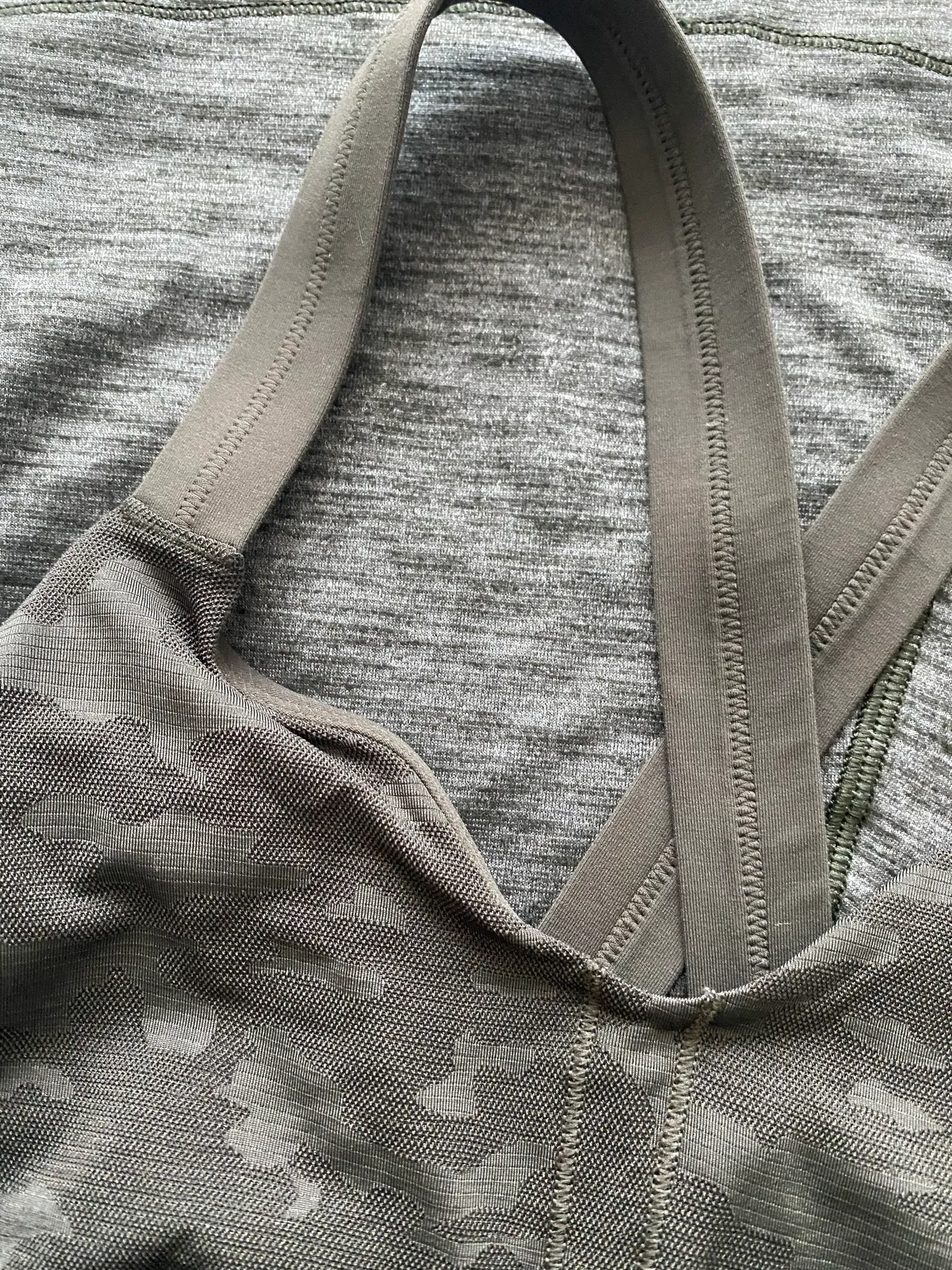 Lululemon Tank / Camo Print - Image 7